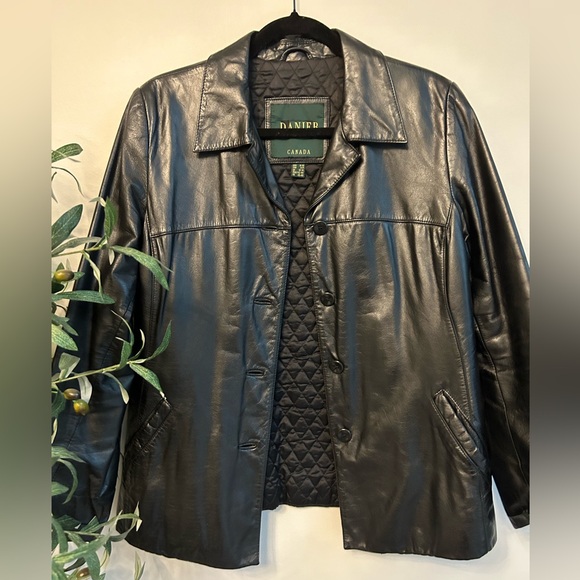 Daniel Black Leather Jacket - Picture 1 of 4